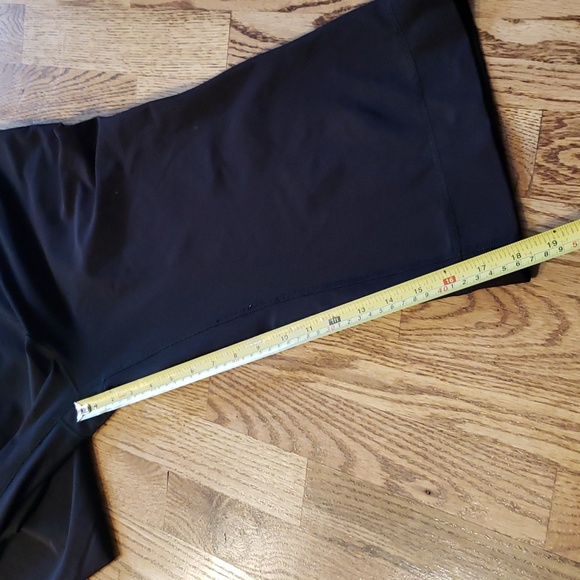 (S) Nike Classic Color Loose Leg Yoga Cropped Capri Stretch Activewear Athletic - Picture 7 of 9